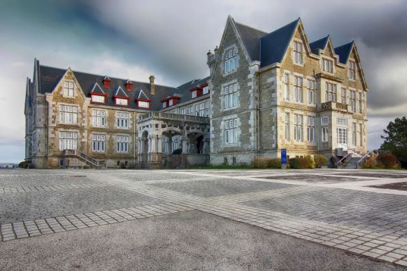 Norte de España, Cantabria, Palacio