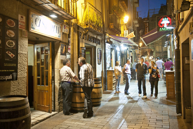 Calle Laurel Calle Laurel