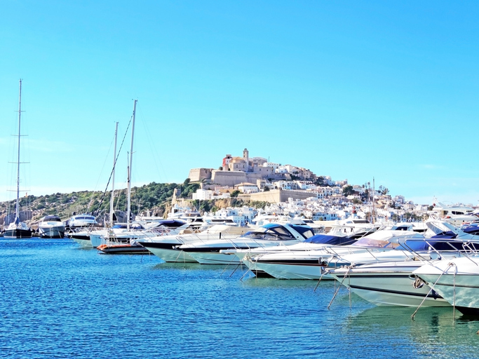 Excursiones en barco por Ibiza, una forma distinta de descubrir la isla